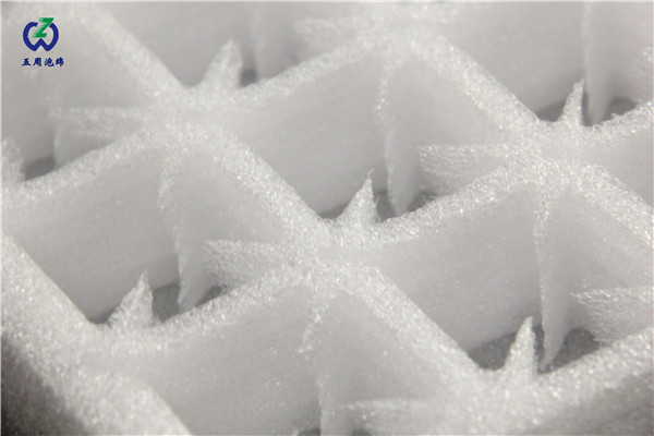 枇杷內(nèi)托只有防震的作用嗎？