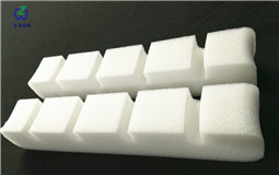 面罩海綿上的海綿除了吸汗還有什么作用？