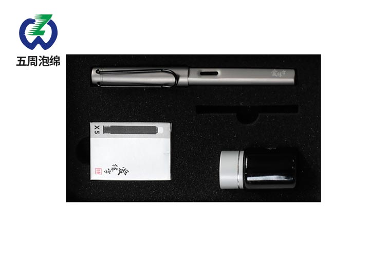 產(chǎn)品包裝要用海綿做內襯