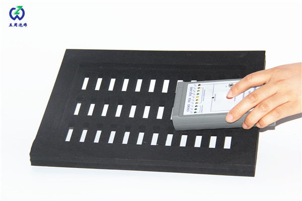 EVA內(nèi)襯的防靜電值有一個(gè)標(biāo)準(zhǔn)嗎？