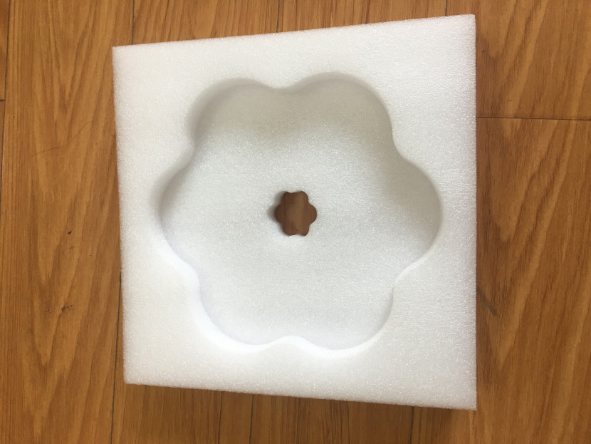 如何選擇適合您產(chǎn)品的定制珍珠棉內(nèi)襯？