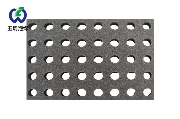 海綿內(nèi)襯在不同場(chǎng)景中的應(yīng)用有何區(qū)別？