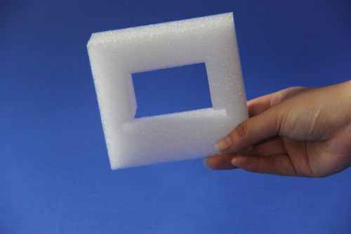 工藝品包裝用 EPE 珍珠棉內(nèi)襯？這樣定制更顯高端
